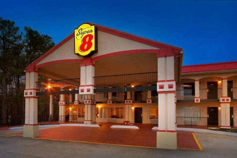 Super 8 By Wyndham Roseburg Hotel Exterior photo